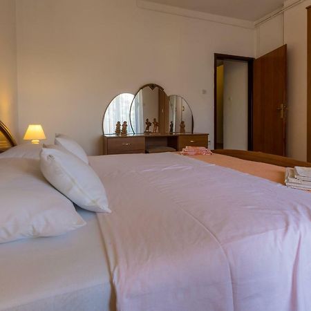 Apartman Laura Selce Exteriör bild