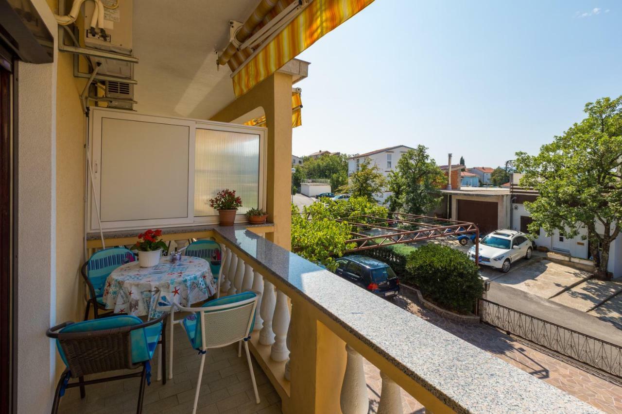 Apartman Laura Selce Exteriör bild